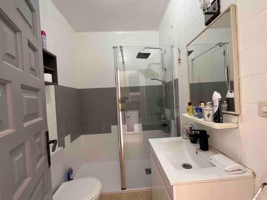 Empuriabrava, T2 Avec Piscine, Terrasse, Barbecue Apartment Екстериор снимка